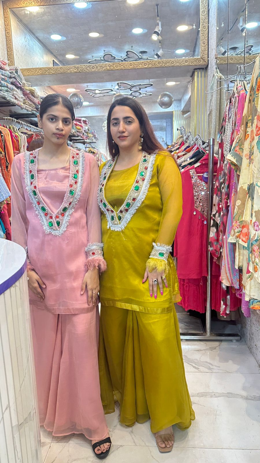 ‘SIFRAA’ Beautiful 3 Piece Set with Garara FS78