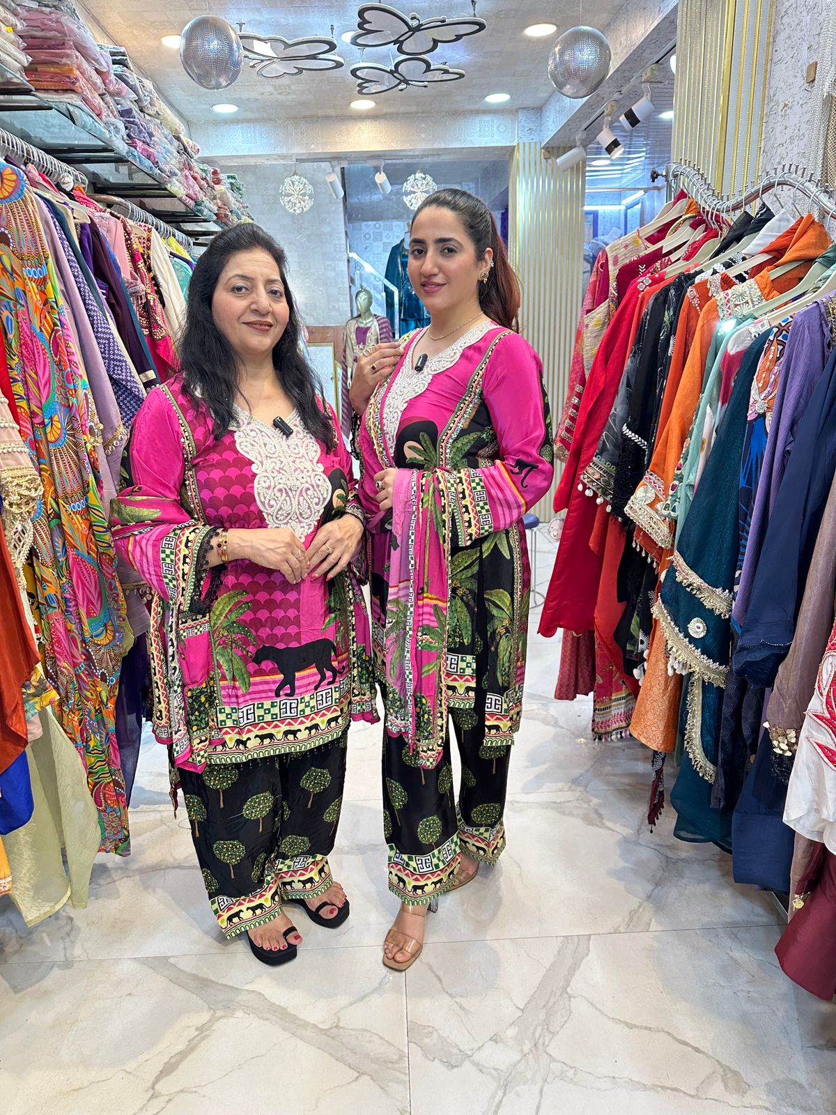 'Lakhina' Stunning Farshi Suit FS178