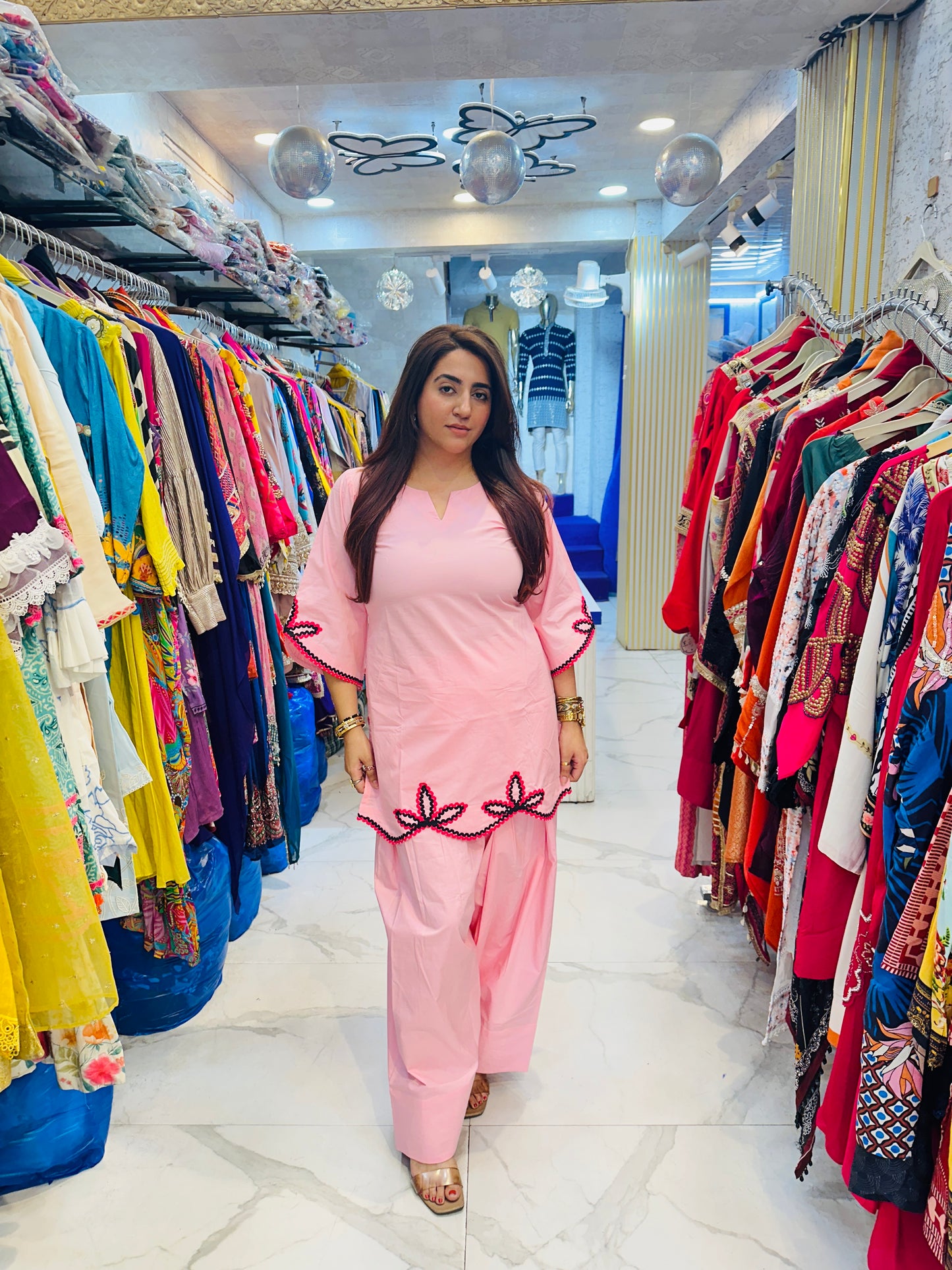'NIRA' Stunning Co-Ord Set With Embroidery Work FS223