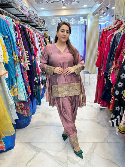 ‘PARIZA’ Beautiful Suit With Lace Work FS187