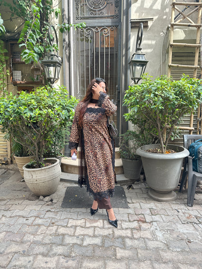 "SHERDIL" Elegant Suit With Lace Work FS245