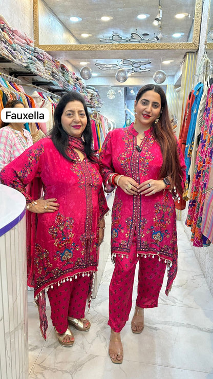 "BULBUL" Beautiful Suit With Floral Design FS52