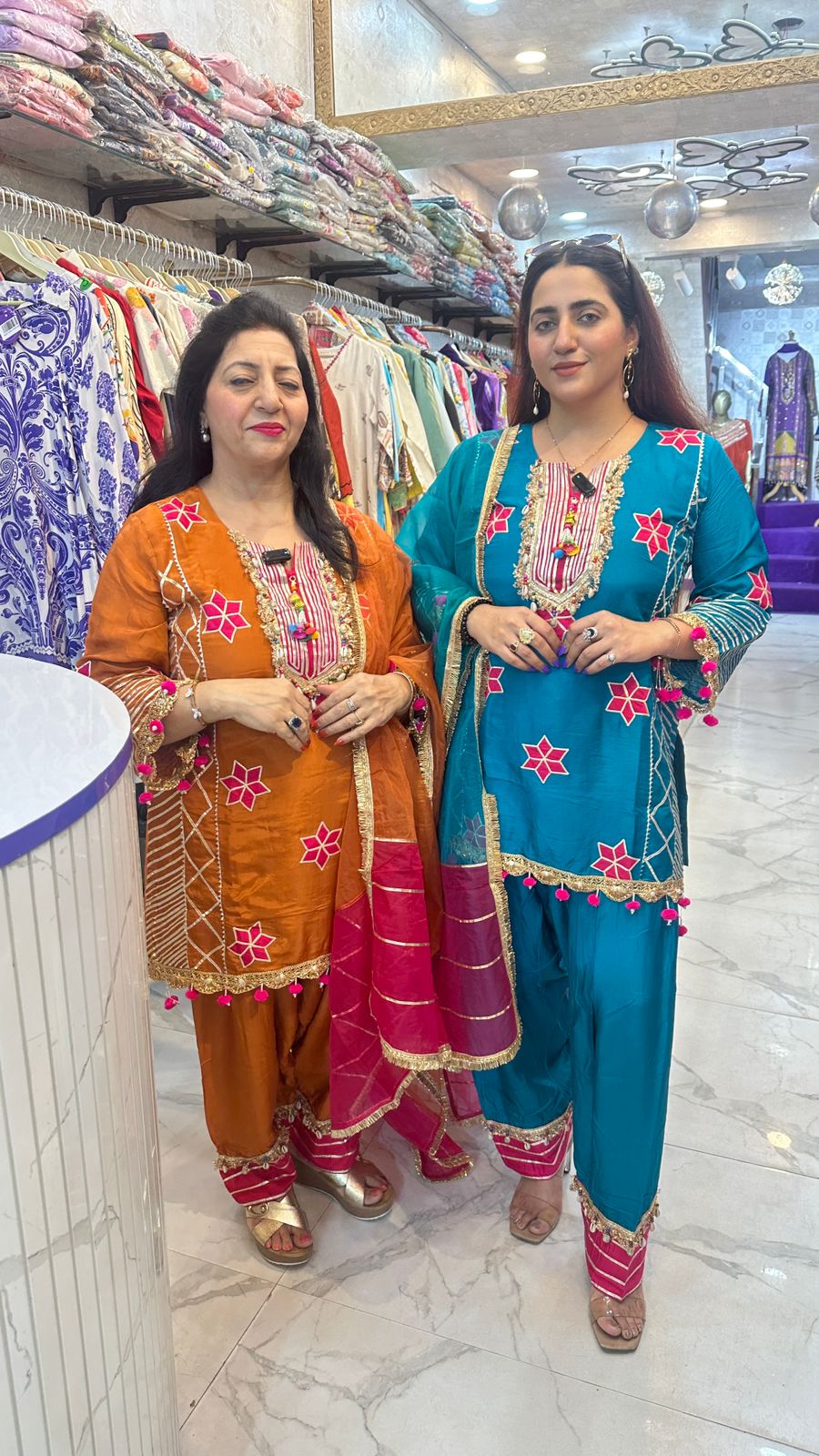 ‘KAARIGARI’ Beautiful Traditional Punjabi Salwar Kameez FS68