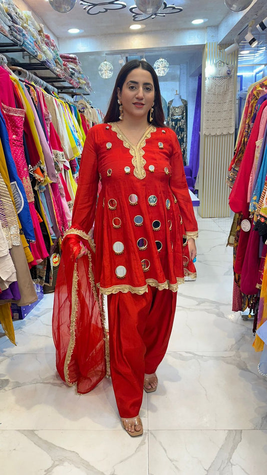 "AINA" Beautiful Mirror Work Suit With Lace Work FS71