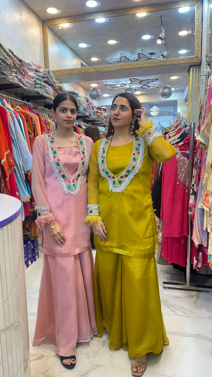 ‘SIFRAA’ Beautiful 3 Piece Set with Garara FS78