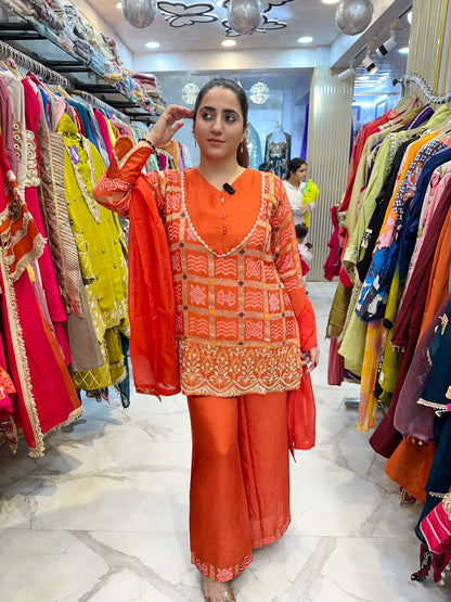 "KOSHA" Elegant Suit With Work on Hand FS96