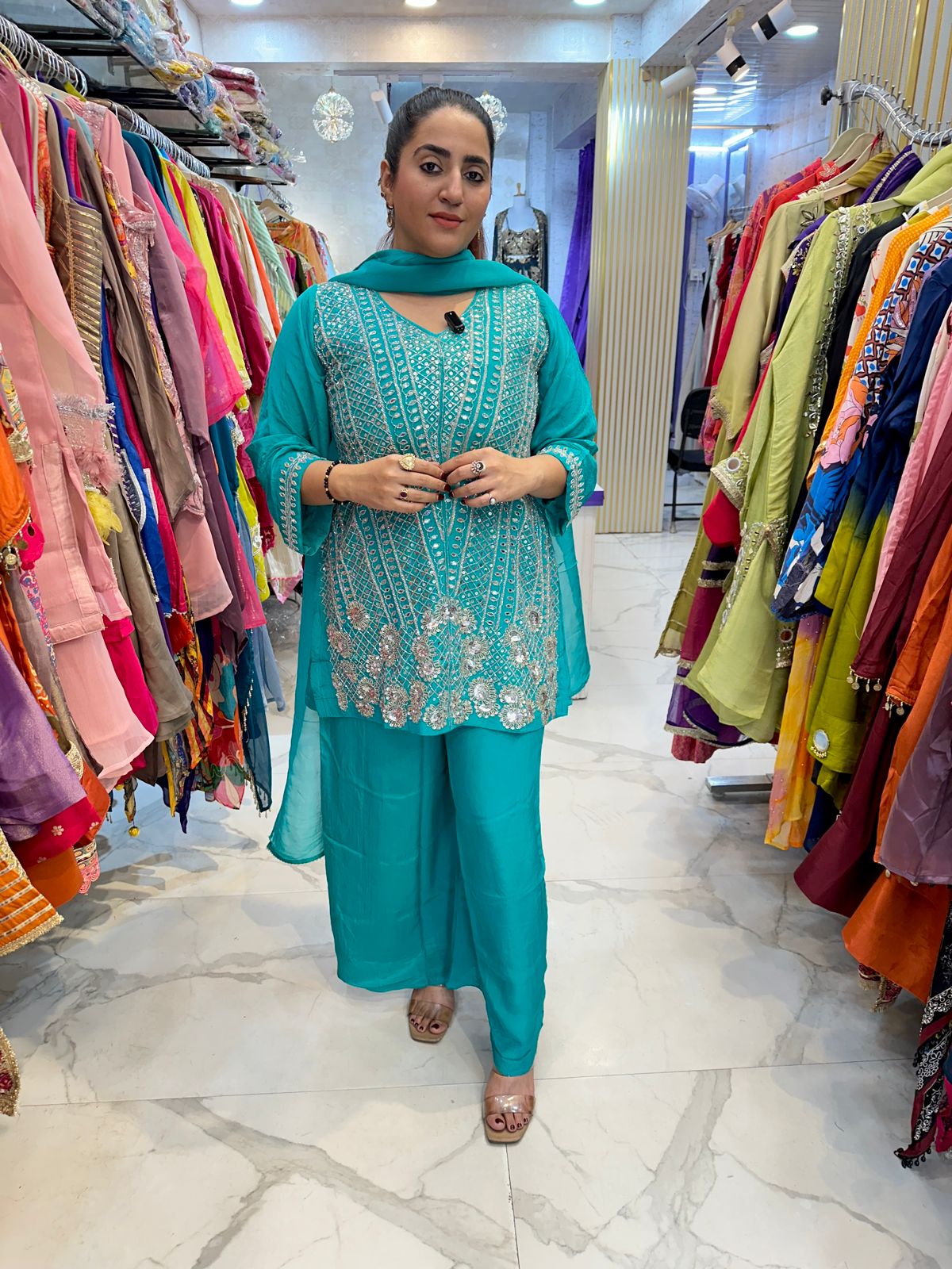 "AUREEN" Beautiful Short Suit With Mirror Work FS97