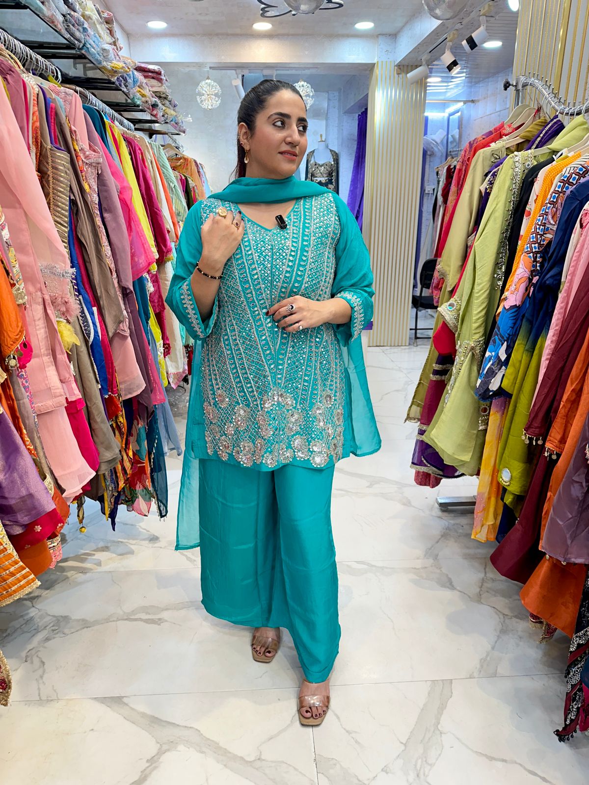 "AUREEN" Beautiful Short Suit With Mirror Work FS97