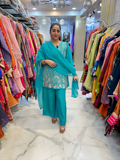 "AUREEN" Beautiful Short Suit With Mirror Work FS97