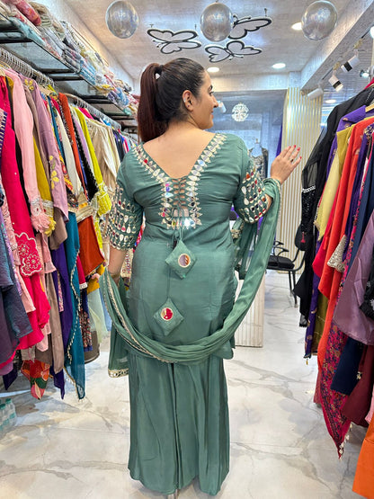 "PACHHM" Elegant Suit With Back Design FS101