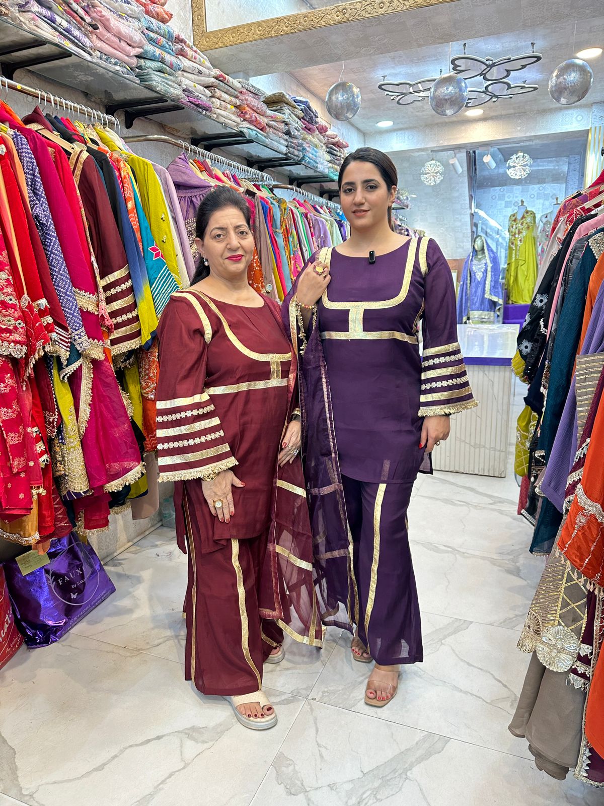 "TASHAN" Elegant Suit With Back Design FS103