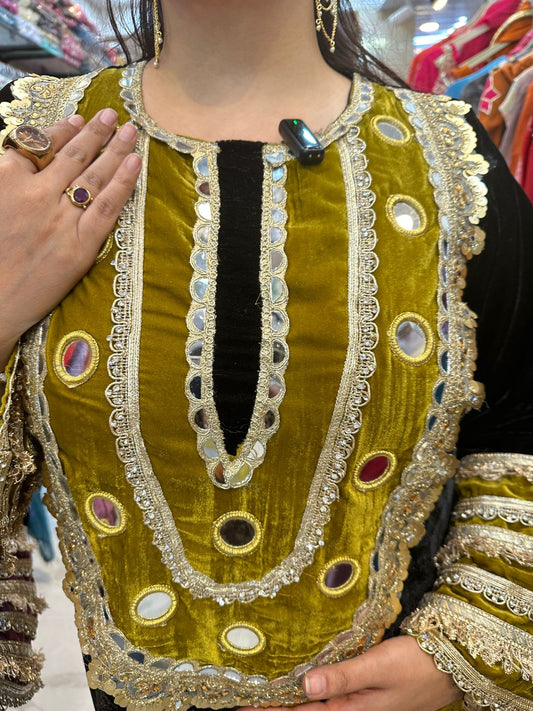 "SUROOR" Elegant Velvet Dress With Mirror Work FS116