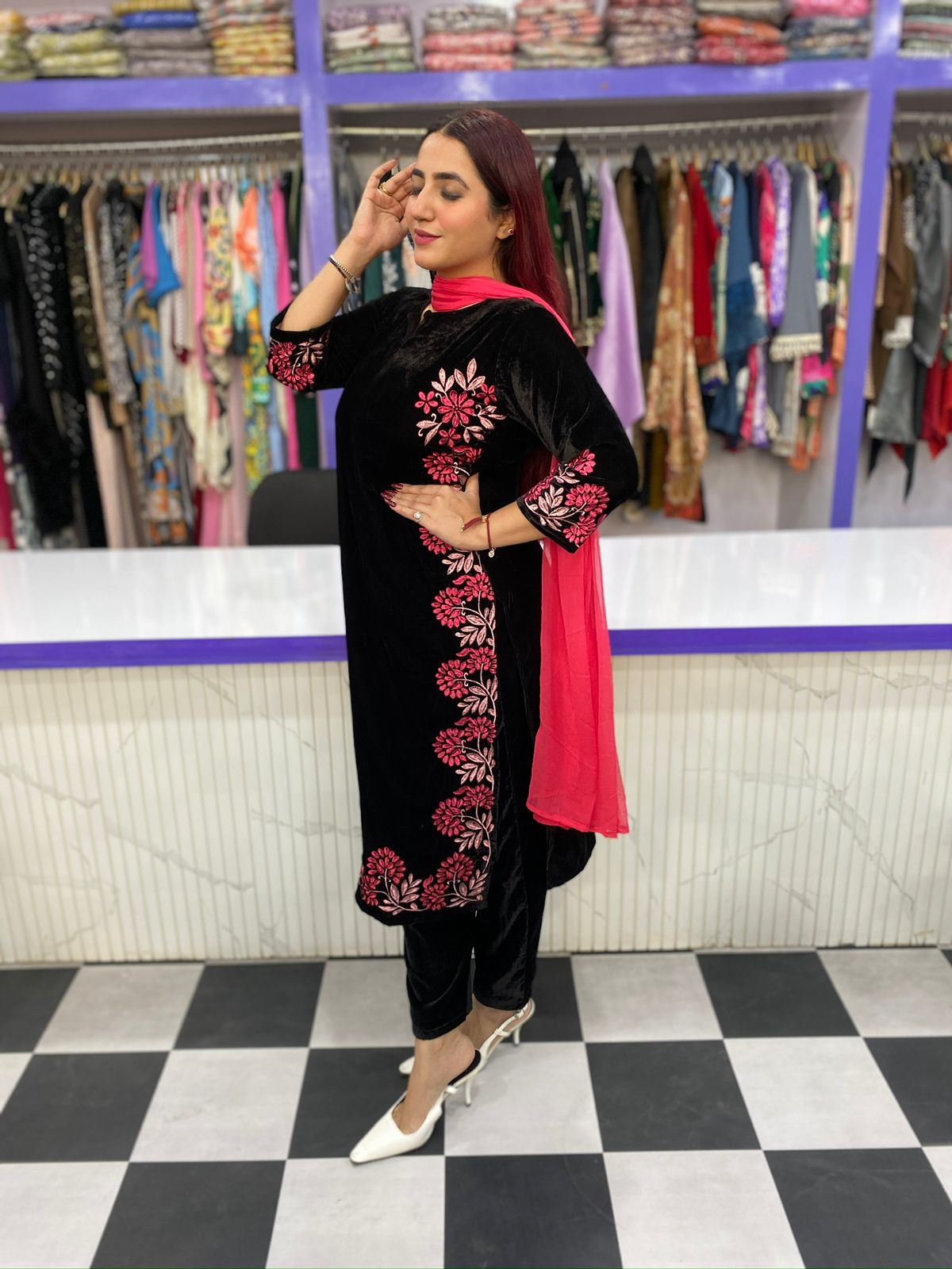 Kashmiri Velvet Suit FS158