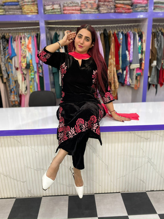 Kashmiri Velvet Suit FS158