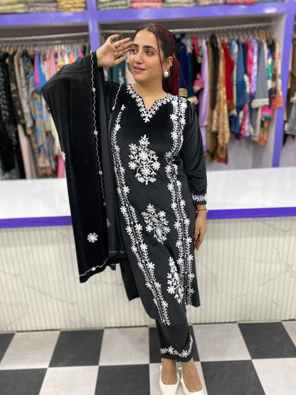 Heavy Velvet Black Kashmiri Suit FS160