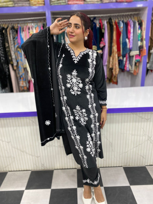 Heavy Velvet Black Kashmiri Suit FS160