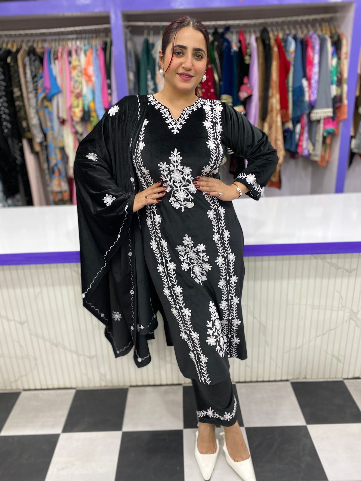 Heavy Velvet Black Kashmiri Suit FS160