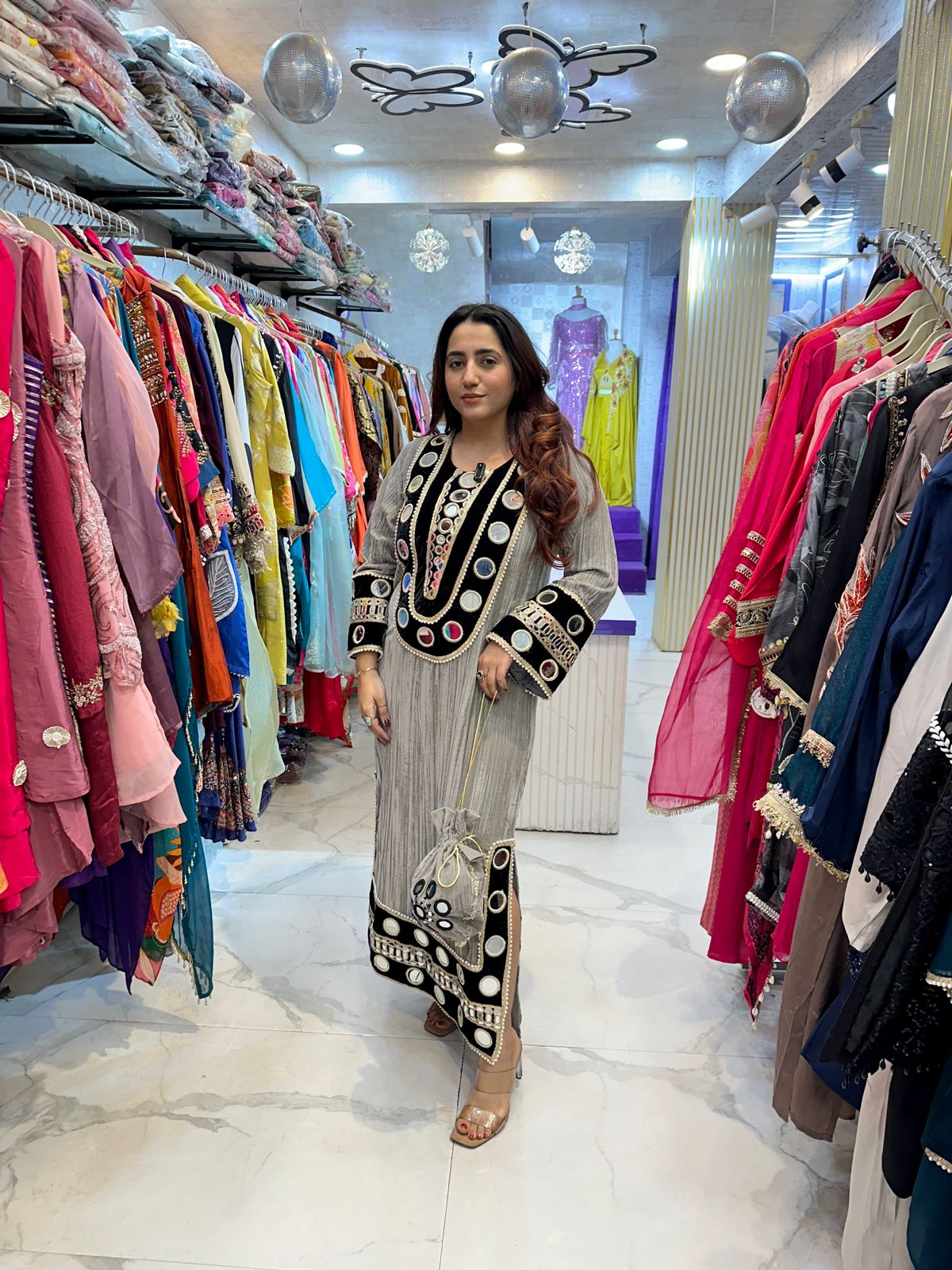 "TAJ" Grey Phiran with Potli FS165