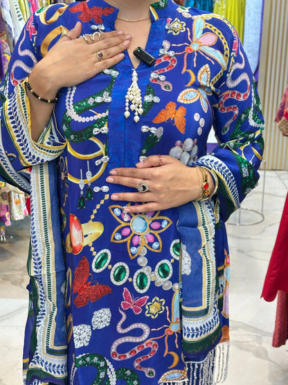 'Maya' Beautiful Pattern Print Suit FS175