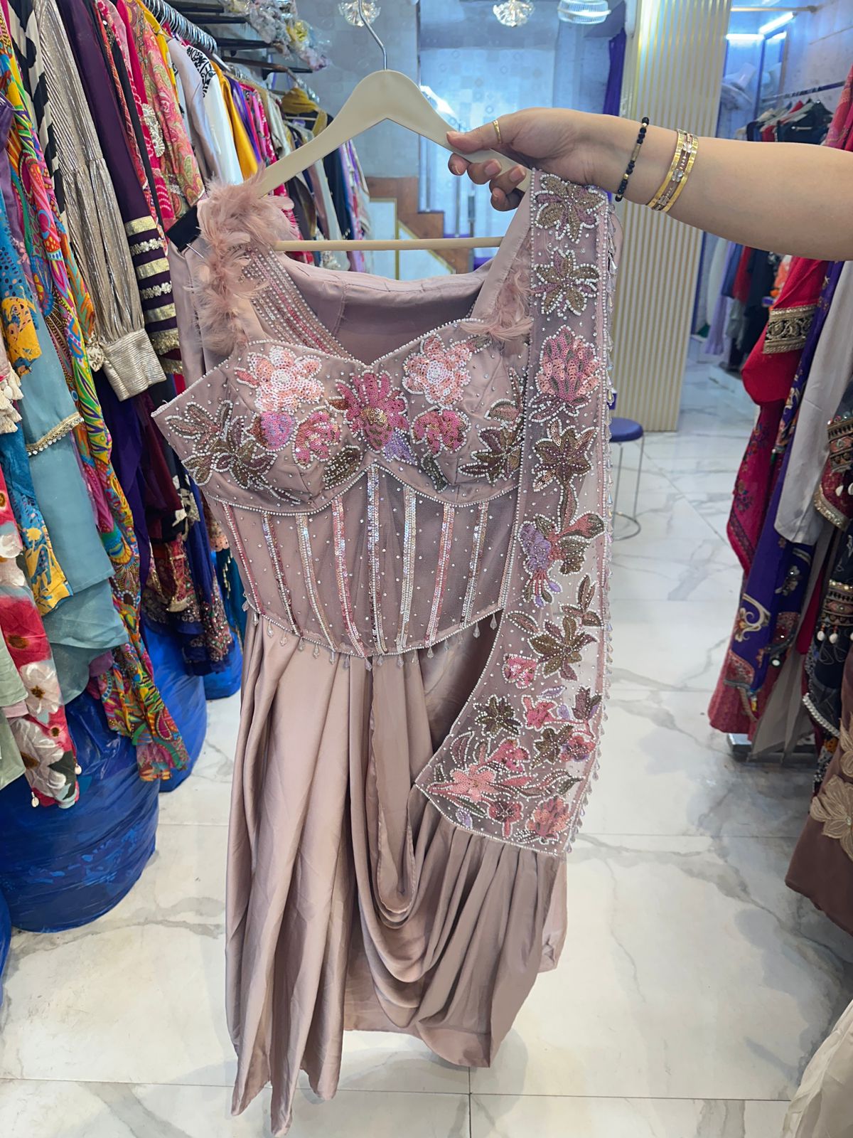 ‘UMBER’ Flower Work Drape Saree FS220