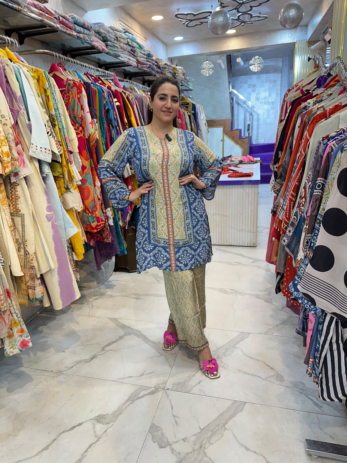 ‘AURI’ Elegant Printed Design Suit FS235