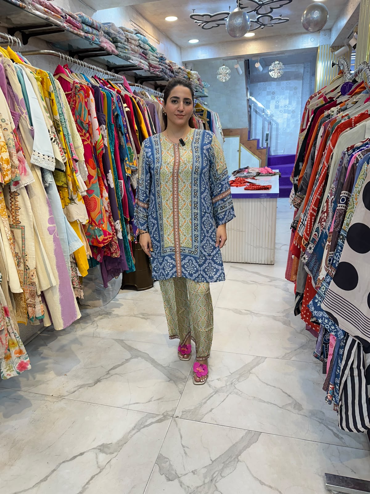 ‘AURI’ Elegant Printed Design Suit FS235