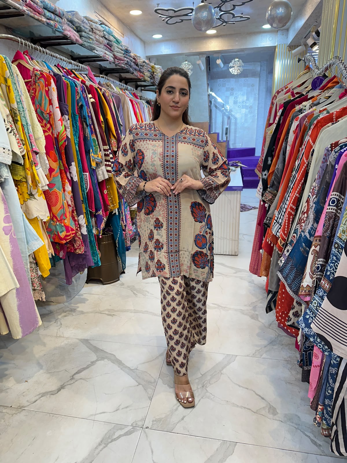 ‘RUHGUL’ Elegant Suit With Flower Design FS238