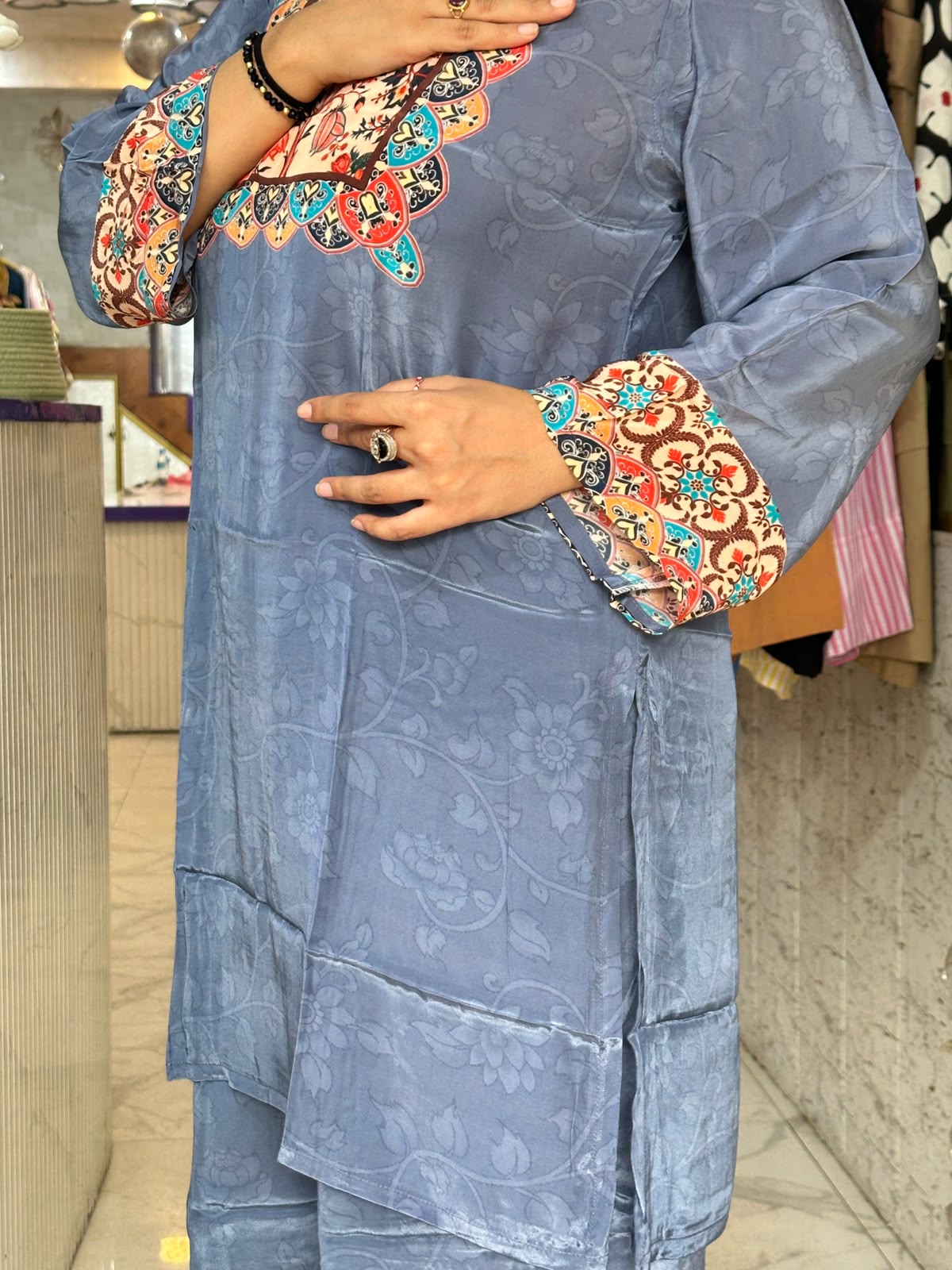 ‘IRIS’ Elegant Suit With Chest Print FS242