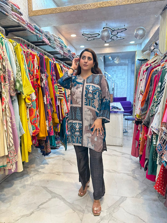 ‘REVA’ Beautiful Printed Suit FS243