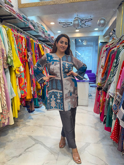 ‘REVA’ Beautiful Printed Suit FS243