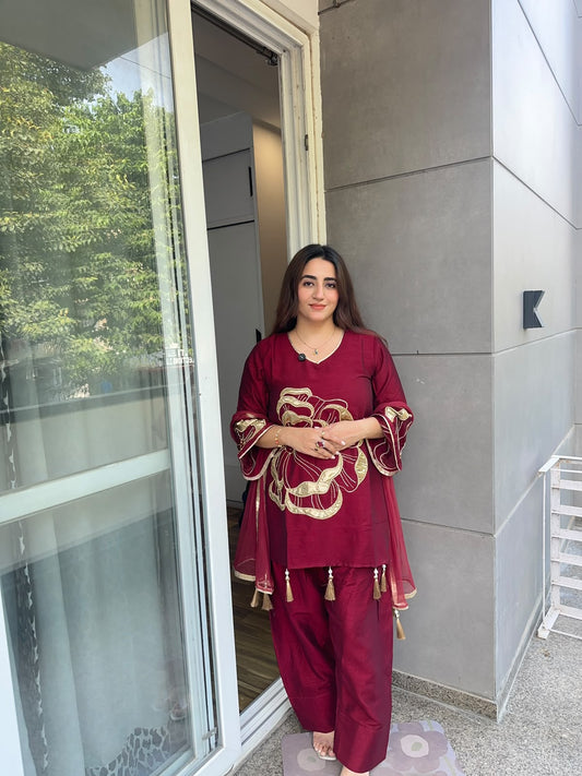 ‘VANYA’ Signature Embroidered 3-Piece Suit Set