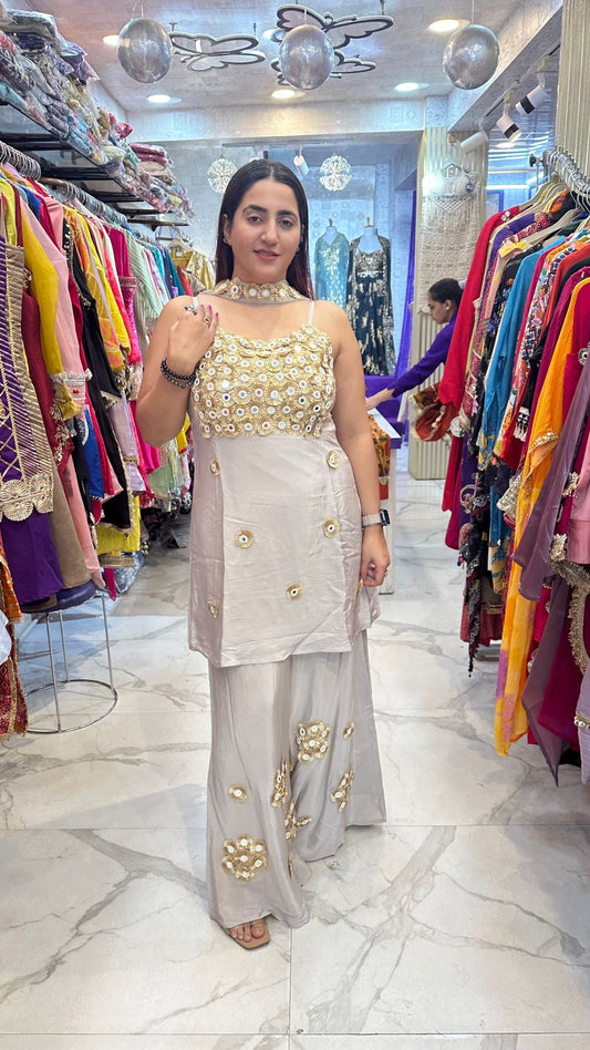 "CHAKRIYAN" Beautiful Suit with Designer Chuni FS73